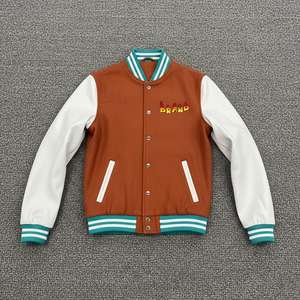 Chaquetas Varsity de Invierno para Hombre, Personalizadas al por Mayor, Ajustadas, con Ribete de Piel de Oveja, Cierre de Botones, Tejido de Punto Transpirable, Forro de Felpa - Product Image 1