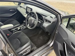 Compre Ahora Auto Usado <span class=keywords><strong>Toyota</strong></span> <span class=keywords><strong>Corolla</strong></span> ZR 2025 1.8P HEV CVT FWD <span class=keywords><strong>HB</strong></span>/5D/5S SUV, Listo para Enviar - Product Image 3