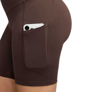 Logotipo personalizado Deportes Yoga Sin Costuras Scrunch Gimnasio Fitness Mujeres Medias Cortas Pantalones Cortos de Entrenamiento - Product Image 2