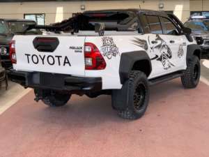 Neuf/Occasion 2020 pour Hilux SR5 RHD TRD Off-Road 2.8L Diesel Automatique Toit ouvrant Sièges en cuir foncé 6 places 24000km 360° vue arrière - Product Image 5