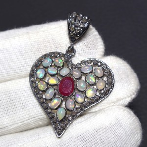 Colgante de piedras preciosas de diamante granate y ópalo Ethiopain Natural hecho a mano diseño Vintage 925 Fabricación de plata esterlina de alta calidad - Product Image 1