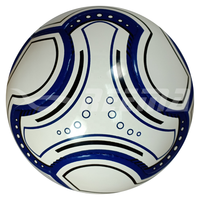 Ballon de football d'extérieur Reema Technologies en PU durable, cousu main, écologique, léger et confortable, modèle Swift personnalisable