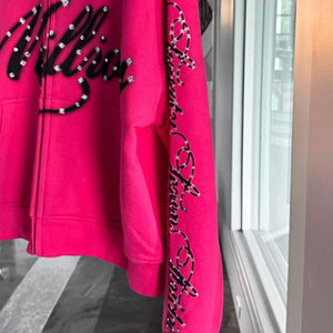 Sudadera con capucha y hombros caídos de gran tamaño personalizada, manga larga, corte de dobladillo crudo, peso pesado, 100 por ciento de algodón, estampado gráfico de diamantes de imitación - Product Image 2