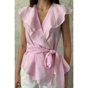 Chemisier rose à nouer à la taille - Rose - Product Image 4