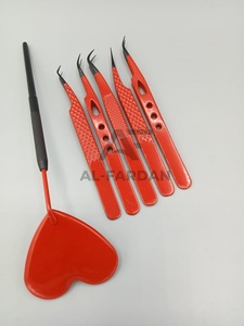 Pinzas profesionales de pestañas de acero inoxidable sólido con puntas de fibra negra Extensión de volumen de Punta puntiaguda Pinzas de pestañas de color rojo - Product Image 6