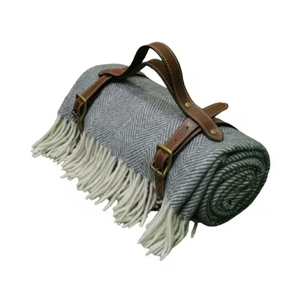 Mantas de espiga azul marino de alta calidad disponibles en otros diseños y colores personalizados - Product Image 2