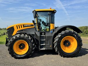 TRACTOR JCB FASTRAC 8330 ETAPA 5 EN VENTA - Product Image 4