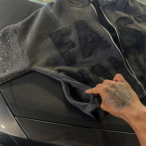 Sudadera con capucha en relieve de peso pesado con impresión digital de logotipo bordado personalizado para hombres y fabricante de Sudadera con capucha vintage de ropa de calle unisex - Product Image 5