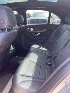 Mercedes-Benz Clase C C300 2019 Usado en Buen Estado - Product Image 5