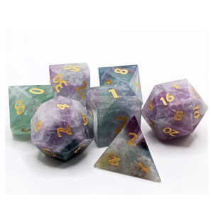 Dados de piedra de alta calidad, fluorita arcoíris, cristal natural, piedras curativas de reiki, piedras grabadas, juego de dados personalizado, cristal vikingo - Product Image 1