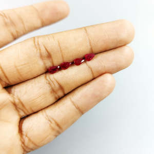 Perles de rubis naturelles du Mozambique non traitées, perles calibrées 6x4mm - Product Image 4