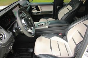 Véhicule d'occasion de luxe 2019 très propre, Diesel Bi-Turbo Automatique, Cuir, Conduite à gauche, Système d'assistance à la conduite avancé, Pack Style Premium - Product Image 3