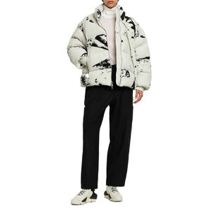 Veste en duvet à capuche entièrement imprimée OEM nouvelle mode hiver vestes rembourrées d'extérieur logo personnalisé Streetwear unisexe - Product Image 5