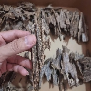 Qualité supérieure Pur Oud Agarwood Vietnam Copeaux de bois pour Diffuseur d'encens Aromathérapie et Porte-encens - Product Image 5
