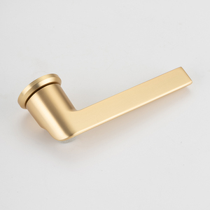 <span class=keywords><strong>Poignée</strong></span> dorée <span class=keywords><strong>sur</strong></span> alliage <span class=keywords><strong>de</strong></span> zinc rose, design ergonomique incurvé, finition <span class=keywords><strong>laiton</strong></span> brossé, levier <span class=keywords><strong>de</strong></span> <span class=keywords><strong>porte</strong></span> moderne pour chambre à coucher, salle <span class=keywords><strong>de</strong></span> bain, bureau, maison - Product Image 3