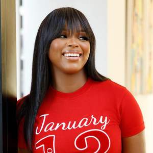 13 janvier DST Chenille brodé Tee Premium Cotton Sorority Apparel Vêtements Delta grec Red Heritage T Shir - Product Image 5