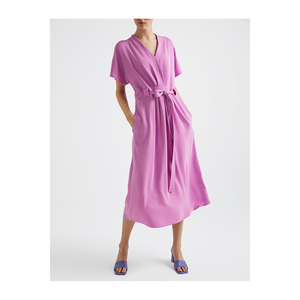 Robe midi en satin BGN avec col en V, décontractée, modèle turc S23D375 - Product Image 6