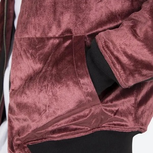 แจ็กเก็ตบอมเบอร์ผ้าลูกฟูกของผู้ชายผ้าลูกฟูกสำหรับฤดูหนาวออกแบบได้ตามที่ต้องการกันน้ำเป็นมิตรกับสิ่งแวดล้อม - Product Image 6