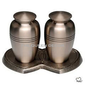 Urna de compañero de latón para cenizas Estilo moderno Hot Look Companion Fancy Selling Premium New Look Urna para adultos - Product Image 5