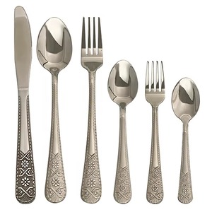 Ensemble de couverts vintage à motif floral, finition argentée, couverts de qualité supérieure, idéal pour les repas en famille, les dîners à domicile et les événements - Product Image 1