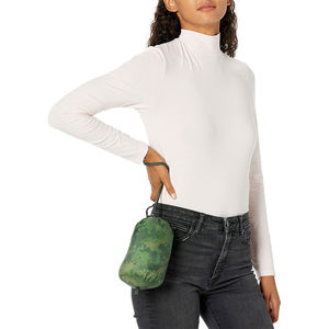 Veste matelassée d'hiver pour femme, design personnalisé, coquille brillante, capuche, fermeture éclair avant, grande taille, imperméable, teinture unie, finition - Product Image 3