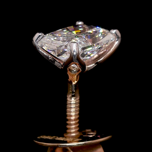 14K Oro Cojín Corte Lab Grown Diamond Stud Pendientes - Product Image 4