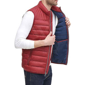 Meilleure vente Veste matelassée pour homme avec col à capuche Nouveau style de manches en tissu Vente en gros Accessoire de mode - Product Image 4