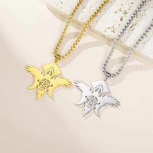 Pendentif Ailes d'Oiseau en Moissanite Plaqué Or 14 carats, Argent Sterling 925, Bijoux Minimalistes Lune et Étoile, Cadeaux pour Hommes et Femmes - Product Image 3