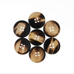 Natural Wholesale Buffalo Horn Finished Button Finished Colorful for Clothing Accessories High Quality - Product Image 1