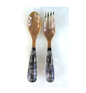 Vente chaude Serveur de salade en corne de boeuf Ustensiles de cuisine Couverts personnalisés Dessert Cuillère en corne de buffle Décoration à vendre - Product Image 4