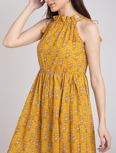 บล็อกมือพิมพ์ตัดรายละเอียดด้านหลังชุดคัม kurti ผ้าฝ้ายดอกไม้ยาวแม็กซี่ดีไซเนอร์ kurti สําหรับผู้หญิง - Product Image 3