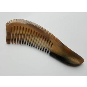 Peigne en corne de buffle de style animal, poli de qualité supérieure, écologique, naturel, fait à la main, pour le coiffage des cheveux, fournisseur indien - Product Image 5