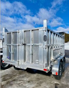 Remorque de ferme de transport agricole Remorque de tracteur à benne basculante hydraulique à 2 roues 82 X16 Remorque à benne basculante à vendre. - Product Image 1