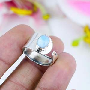 Anillo de declaración de mujer de Plata de Ley 925 al por mayor, nuevo diseño, ropa de boda, piedras preciosas de Larimar Natural, bisel, corte ovalado clásico - Product Image 1