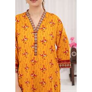 ชุดสูทผ้าลอน 2 ชิ้น สีมัสตาร์ดสำหรับผู้หญิง (แบบยังไม่เย็บติดกัน) - Product Image 4