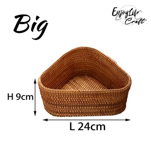 Juego de 3 cestas de almacenamiento triangulares de ratán tejido a mano, cestas de almacenamiento de ratán natural, modernas y multifuncionales, hechas en Vietnam. - Product Image 3