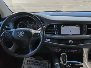 Buick Enclave Essence 2018 - Product Image 6