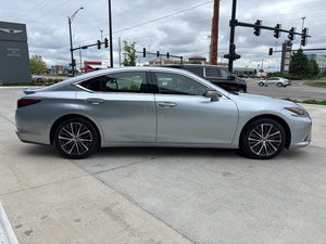 LEXUS ES 350 FWD 2022 USADO, Volante a la Izquierda/Derecha - Product Image 5