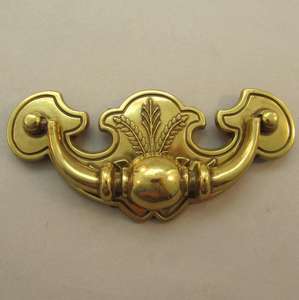 Tiradores de metal de diseño elegante para uso de muebles de cajón Acabado antiguo con calidad duradera a precios asequibles - Product Image 3