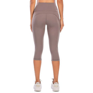2025 mejor diseño mujer gimnasio Legging pantalón hecho a medida nueva calidad precio bajo Mujer gimnasio Capri hecho en Pakistán servicio OEM - Product Image 2
