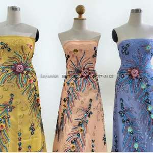 Tissu en dentelle brodée florale 3D lourd, panneau en dentelle brodée à la main pour accessoires, technique de tissage - Product Image 3