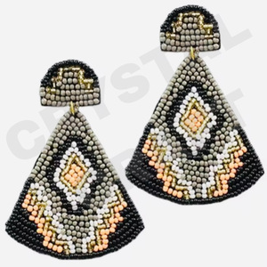 Pendientes colgantes multicolores Nueva llegada Cuentas hechas a mano transfronterizas Oro Moda creativa para fiestas Estilo Cristiano - Product Image 4