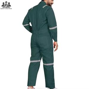 Combinaison de travail de sécurité jetable avec poignets élastiques, imperméable, respirante et confortable pour les salles blanches, l'usage médical et industriel - Product Image 6