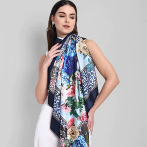 Écharpe en satin personnalisée imprimée en gros avec étiquette privée OEM ODM pour la marque d'entreprise et les cadeaux - Product Image 1