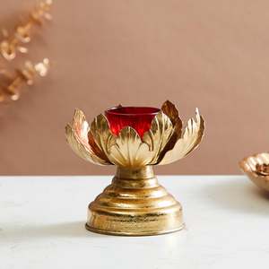 High Quality Gold Metal <b>Candle</b> Holder Iron <b>Cheap</b> Decorative Candlestick for Home Decor New Design Fancy <b>Candle</b> Making Mold - Product Image 2