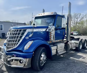 El mejor!! Camión de cabina diurna International LoneStar 2018-2020, usado, con volante a la derecha/izquierda, precio económico, listo para envío mundial - Product Image 2