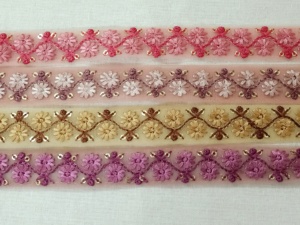 Rubans et lacets brodés à la machine sur mesure dans divers designs et couleurs pour robes de mariée en 4 couleurs en option - Product Image 4