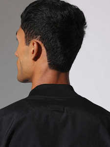 เสื้อแจ็คเก็ตผู้ชายแบบกันลมสำหรับเดินป่า แนวทหาร  พร้อมโลโก้  ผ้าแคนวาส  กันลม  กันน้ำ - Product Image 5