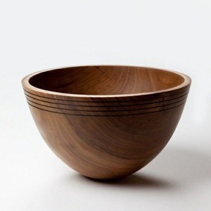 Fabricant et exportateur de bols de service en bois de manguier faits à la main de haute qualité conception personnalisée fournisseur de bols de service à salade ronds en bois - Product Image 5