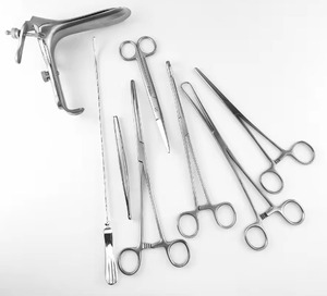 ชุดใส่ IUD ด้วยมือ ทำจากสแตนเลส ประกอบด้วยเครื่องมือจับ IUD แบบมีด้ามจับ ฟองน้ำสำหรับ IUD  ห่วงร้อย IUD  ที่ตรวจภายในมด้วยเสียง  คีม Bozeman  กรรไกร Mayo  และเครื่องมือสำหรับการผ่าตัดเนื้อเยื่อ - Product Image 1